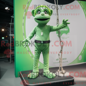 Green Trapeze Artist...