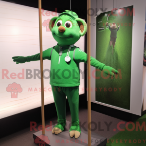 Green Trapeze Artist...