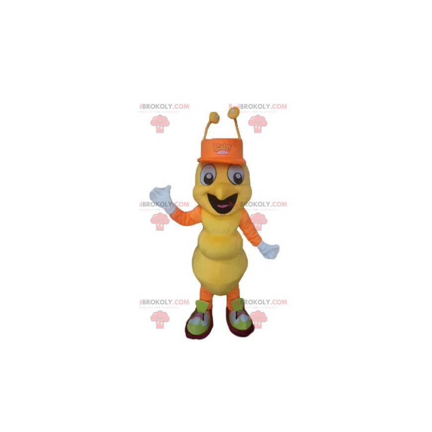 Mascota insecto hormiga amarilla y naranja muy sonriente -