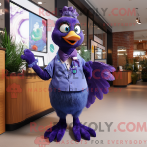 Máscara de pavão roxo com caraterísticas elegantes e elegantes - Mascotes de pavão - REBROKO_310524 - RedBrokoly.com