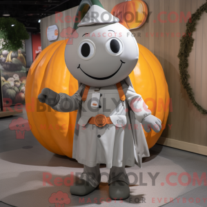 Personaggio in costume...