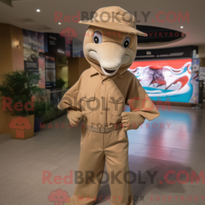 Tan Dolphin maskot kostume...