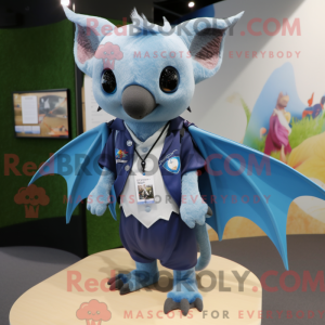Blue Fruit Bat maskot...