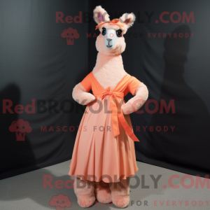 Postava maskota Peach Llama...