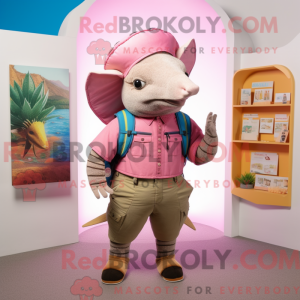 Pink Armadillo maskot...