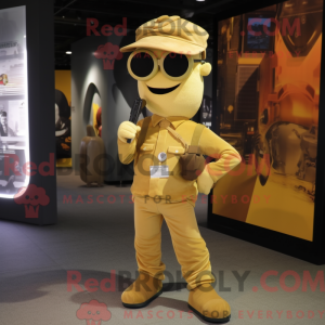 Personnage de costume de...