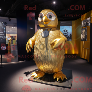 Máscara de pinguim dourado...