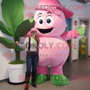 Pink Beanstalk maskot...