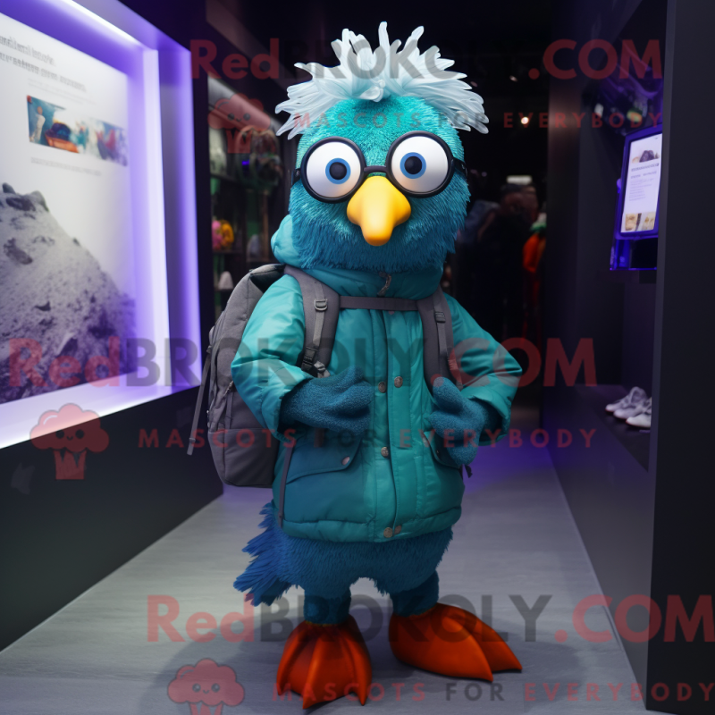 Figura de máscara de proteção com capuz e parka - Mascotes de pavão - REBROKO_313383 - RedBrokoly.com