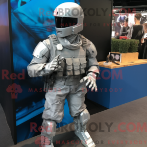 Silver Para Commando mascot...
