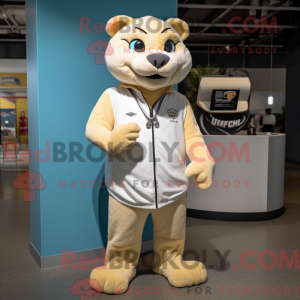 Cream Puma maskot...