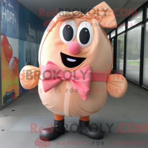 Postava maskota Peach Beef...