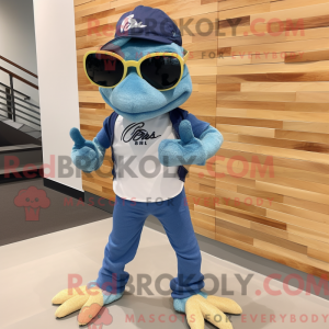 Maskotka Navy Geckos składa...