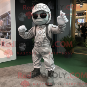 Sølv Para Commando maskot...