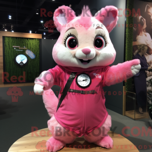 Pink Flying Squirrel maskot...