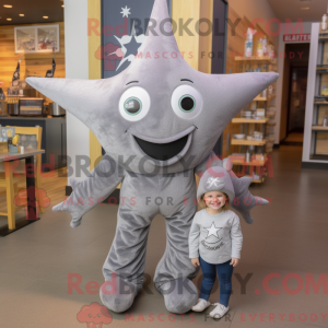 Grey Starfish maskot...