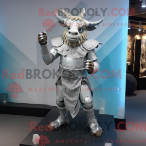 Sølv Minotaur maskot...