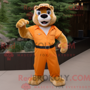 Orange Marmot maskot...