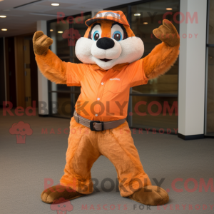 Orange Marmot maskot...
