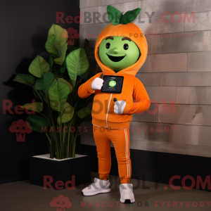 Orange Spinat Maskottchen...