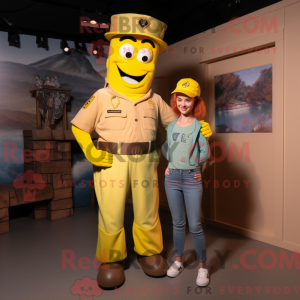 Gul American Soldier maskot...