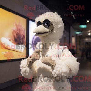 Kremowe rozpórki maskot...