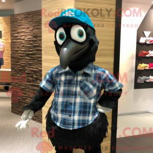 Máscara de pavão preto com...