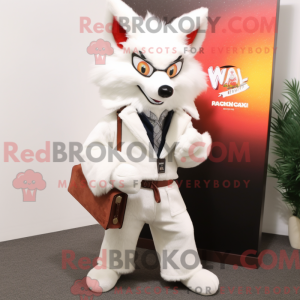 Figura de máscara de raposa...