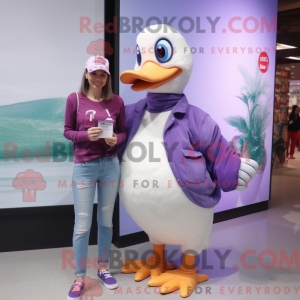 Postava maskota Purple Swan...