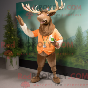 Peach Irish Elk maskot...