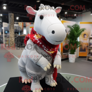 Personaggio mascotte tapiro...