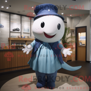 Cream Blue Whale maskot...