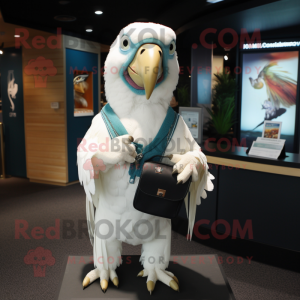 White Macaw mascotte...