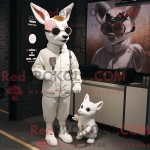 Hvit rådyr-maskotdraktfigur...