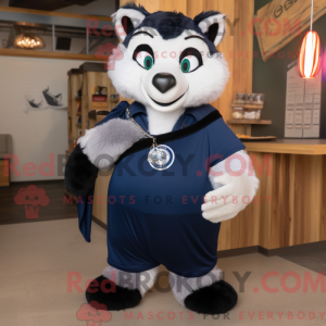 Postava maskota Navy Skunk...