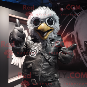 Postava maskota Silver Crow...