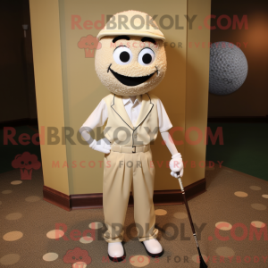 Beige golfbal...