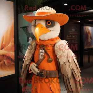 Orange Falcon maskot...