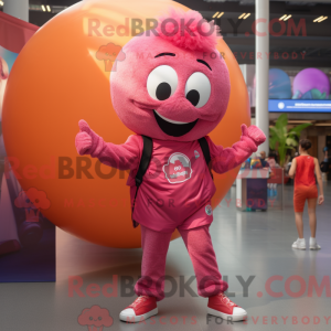 Pink Meatballs maskot...