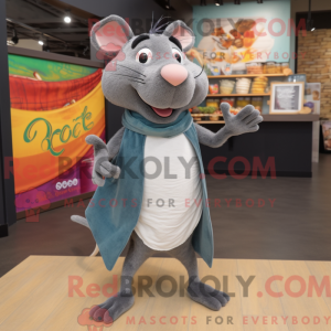 Grå Ratatouille maskot...