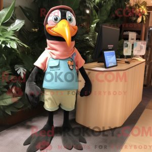 Maskotka Peach Toucan z...