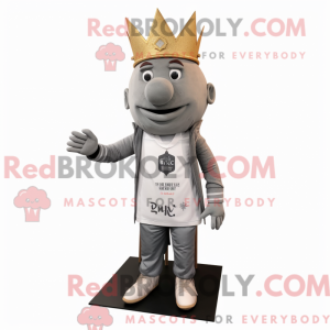 Máscara Grey King usada com...