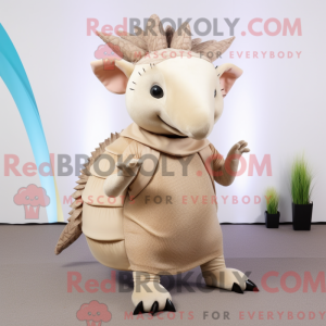 Beige Armadillo maskot...