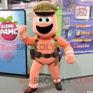 Peach Commando Maskottchen...