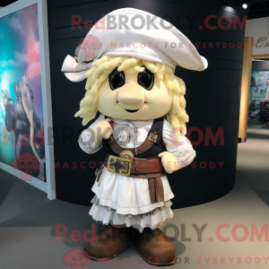 Creme Pirate maskot kostume...