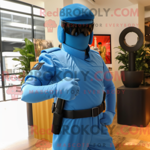 A figura de máscara azul Gi...