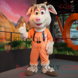 Peach Goat maskot...
