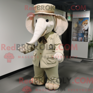 Máscara de elefante creme...