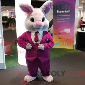 Magenta Chinchilla maskot...
