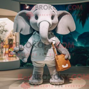 Grijze olifant...